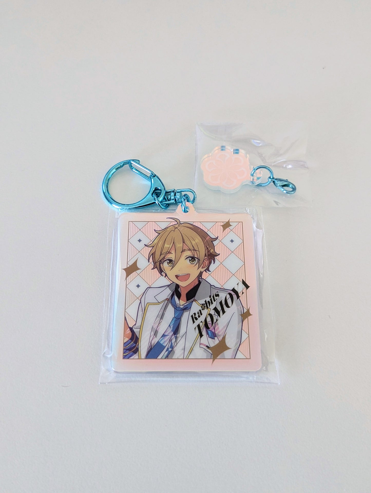 Ensemble Stars!! Clear Holo Charm Collection - the first light -