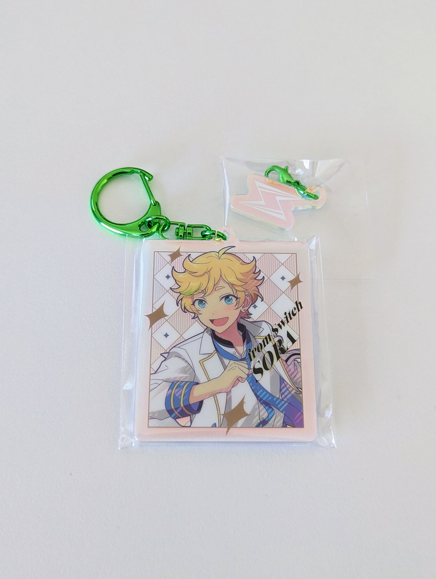 Ensemble Stars!! Clear Holo Charm Collection - the first light -