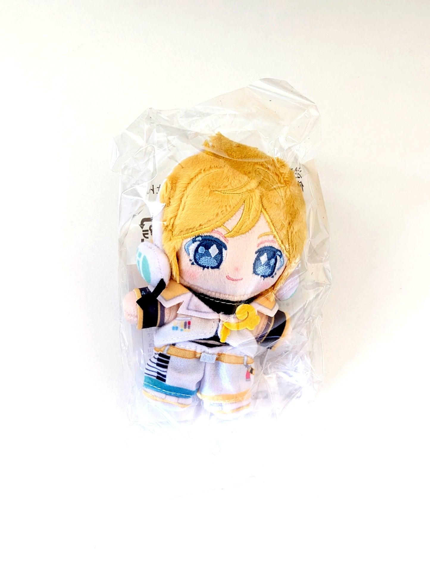 Living Together Nui - Miku / Rin / Len